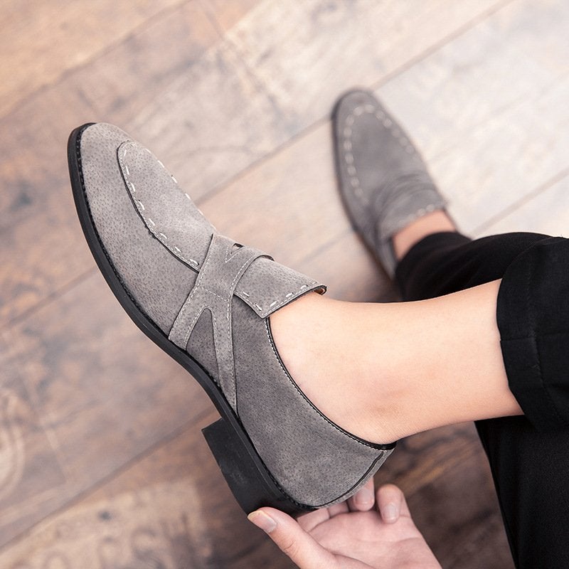 One-step Frosted Pointed Sand Shoes