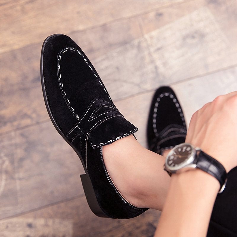 One-step Frosted Pointed Sand Shoes