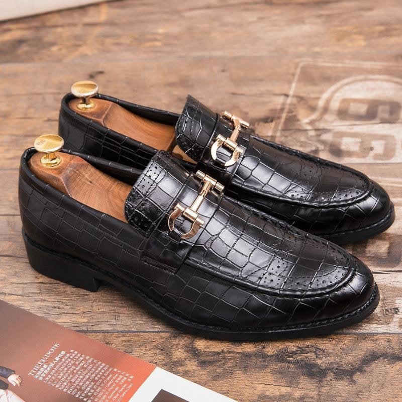 Plus Size British Loafers Men Business Dress Shoes