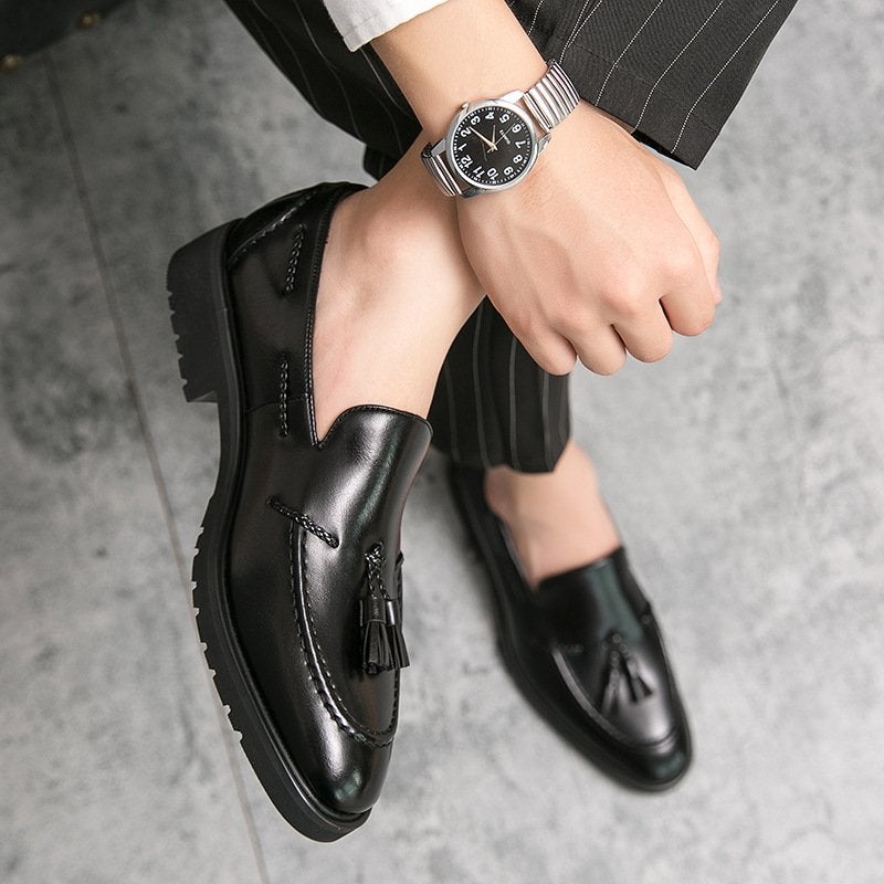 Men's Fringed Leather Shoes