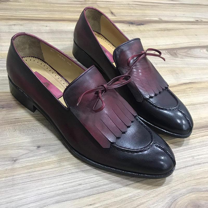 Multicolor Lace-Up Tassel Loafers