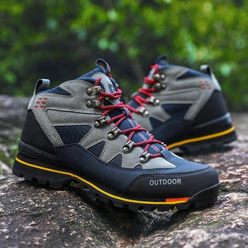 Professional Oudoor Hiking Shoes Men Waterproof Leather Sneaker